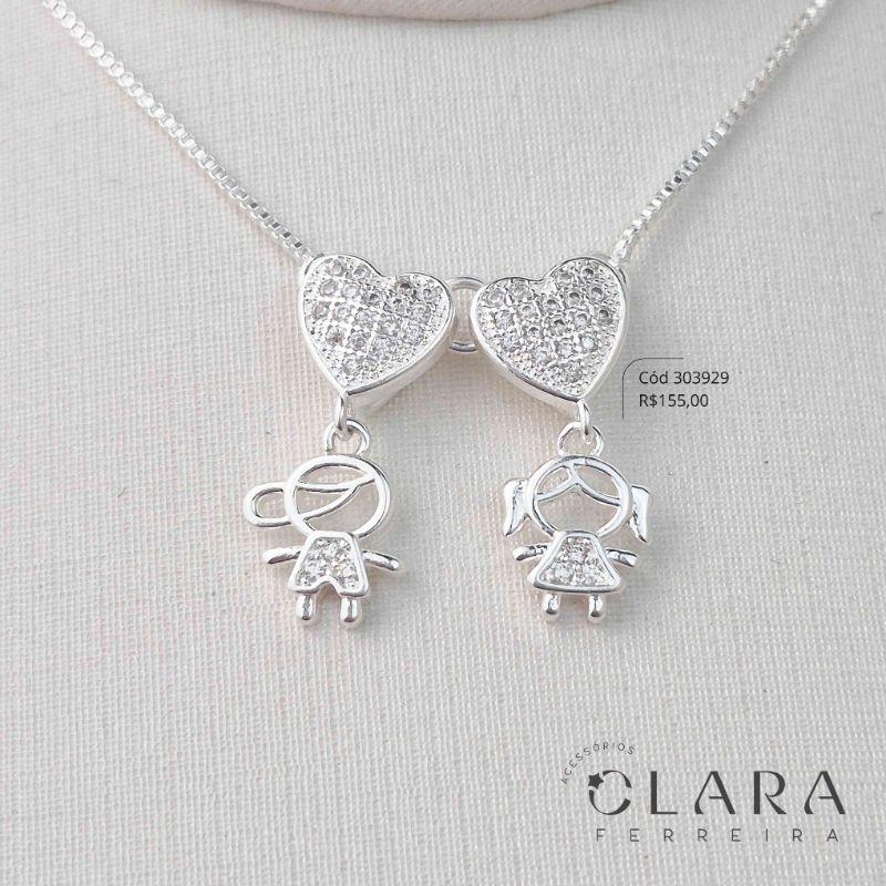 COLAR VENEZIANA C/ PINGENTE 2 CORAÇÕES CHUVEIRINHOS MICROZIRCÔNIAS C/ CASAL C/ ROUPINHA MICROZIRCÔNIAS - 20MM - 45CM - Banho de Prata