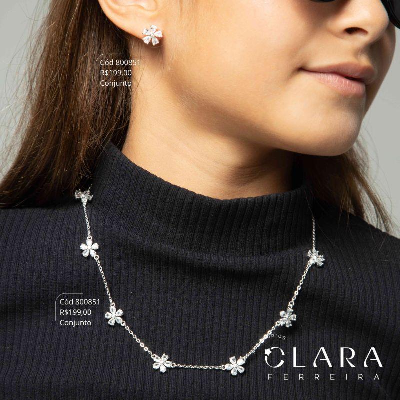 CONJUNTO COLAR ELOS C/ 7 FLORES PETALAS ZIRCÔNIAS GOTA C/ MIOLO ZIRCÔNIA REDONDA E BRINCO FLOR PETALAS ZIRCÔNIAS GOTA C/ MIOLO ZIRCÔNIA REDONDA - 10MM - 45CM - Banho de Prata