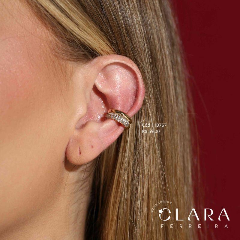 BRINCO PIERCING FAKE 2 FIOS DIFERENTES: 1 FIO LISO E 1 FIO 3 FILEIRAS MICROZIRCÔNIAS - 7MM - Dourado