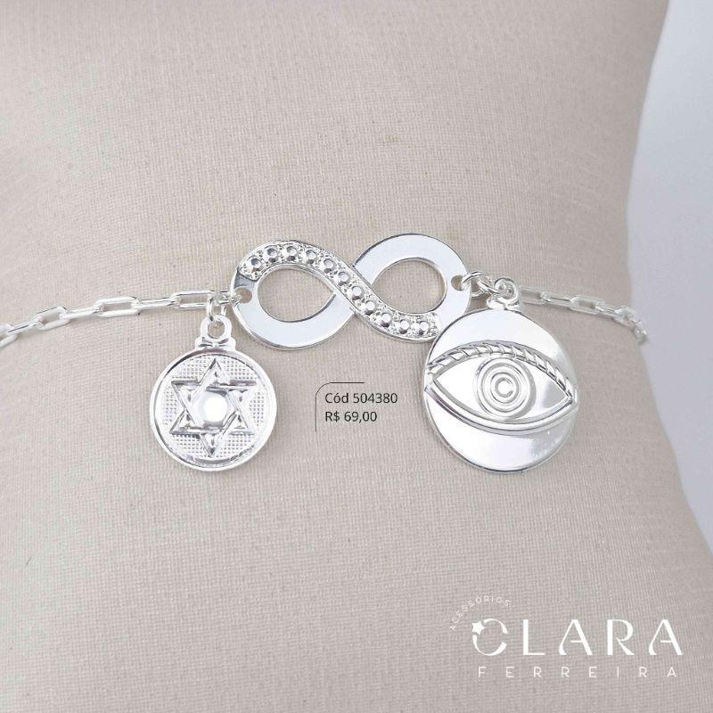 PULSEIRA ELOS CARTIER 2MM C/ PINGENTE INFINITO LISO FIXO E 2 MEDALHAS REDONDAS: 1 MEDALHA OLHO GREGO E 1 ESTRELA DE DAVI PENDURADAS - 10 E 15MM - 17CM - Banho de Prata