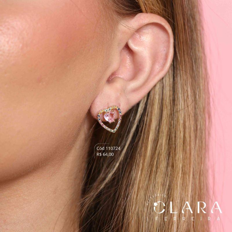BRINCO CORAÇÃO MICROZIRCÔNIAS VAZADO C/ 1 ZIRCÔNIA CORAÇÃO 11MM NO MEIO  - 14MM - Dourado
