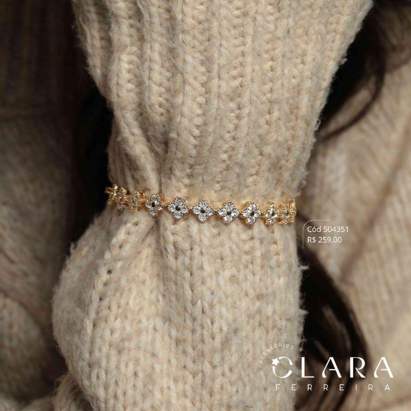 PULSEIRA CORAÇÕES TREVO VAN CLEEF ALHAMBRA C/ ZIRCÔNIAS REDONDAS INSPIRAÇÃO VAN CLEEF - 7MM - 17CM - Dourado