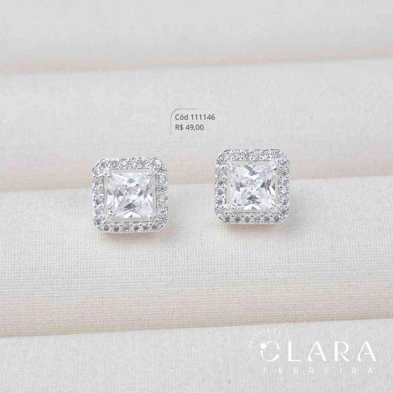 BRINCO ZIRCÔNIA QUADRADA ADORNADA 1 FILEIRA MICROZIRCÔNIAS VAZADA - 9MM - Banho de Prata