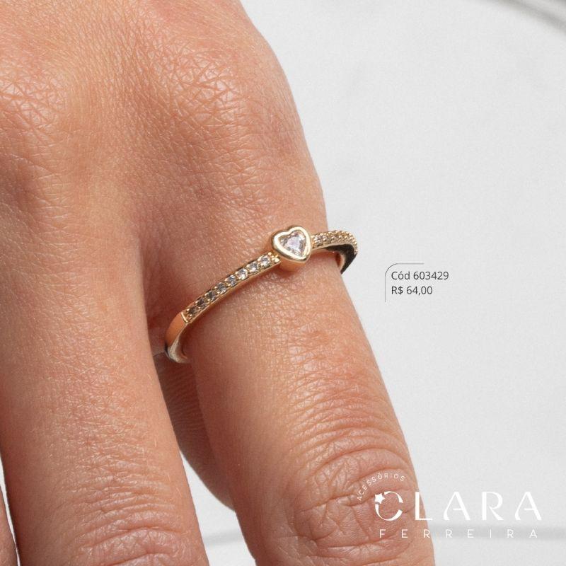 ANEL APARADOR 1 FILEIRA MICROZIRCÔNIAS C/ CORAÇÃO 4MM - Dourado