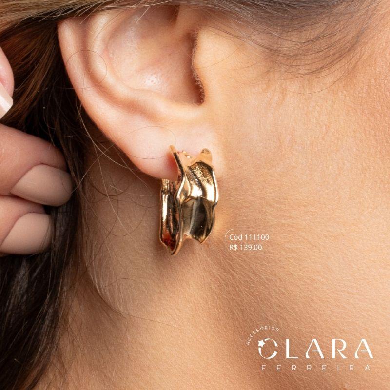 BRINCO ARGOLA LISA ONDULADA - LINHA ORGÂNICO - 23X10MM - Dourado