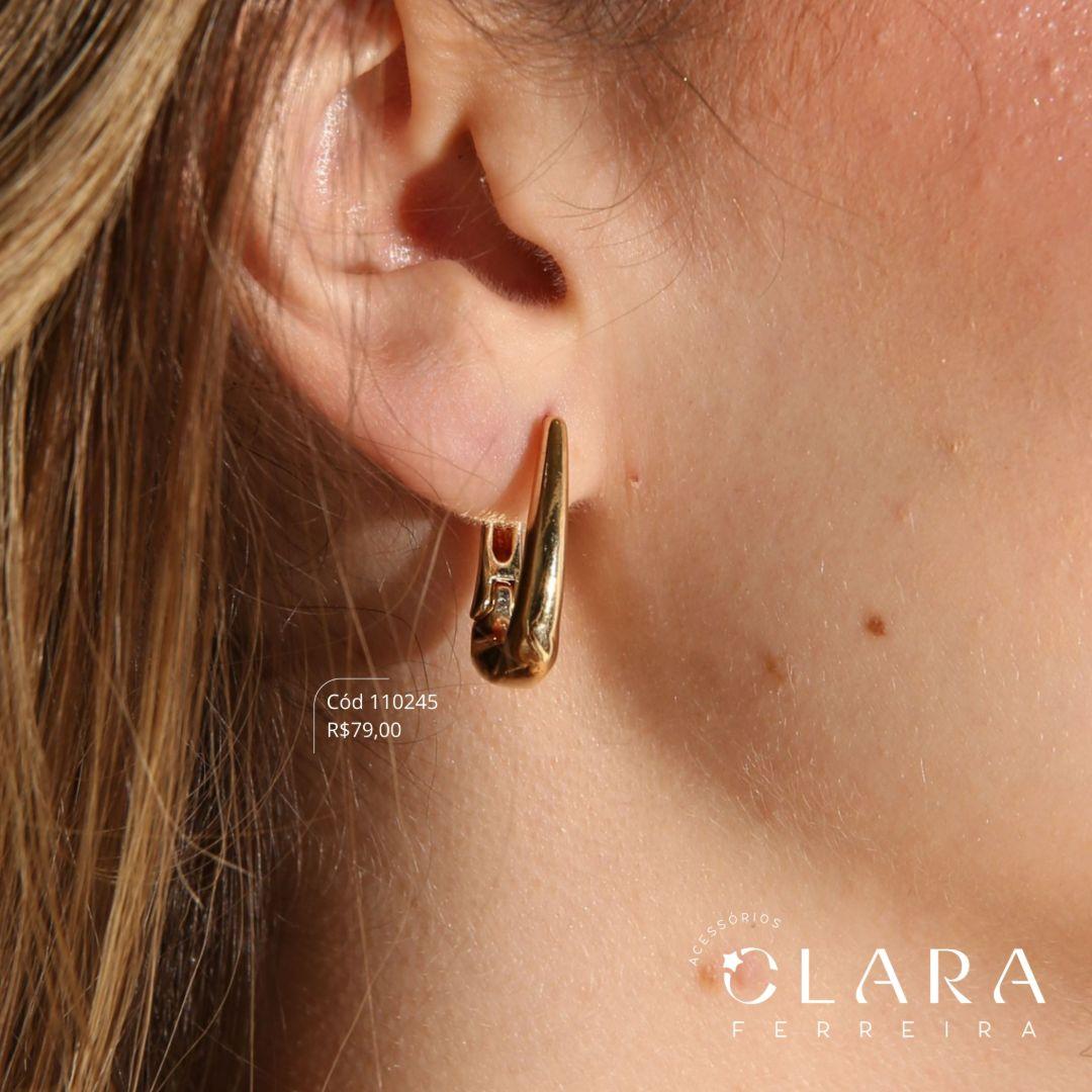 BRINCO ARGOLINHA CLICK FINA LISA C/ PARTE INFERIOR RETA - 22X4MM - Dourado