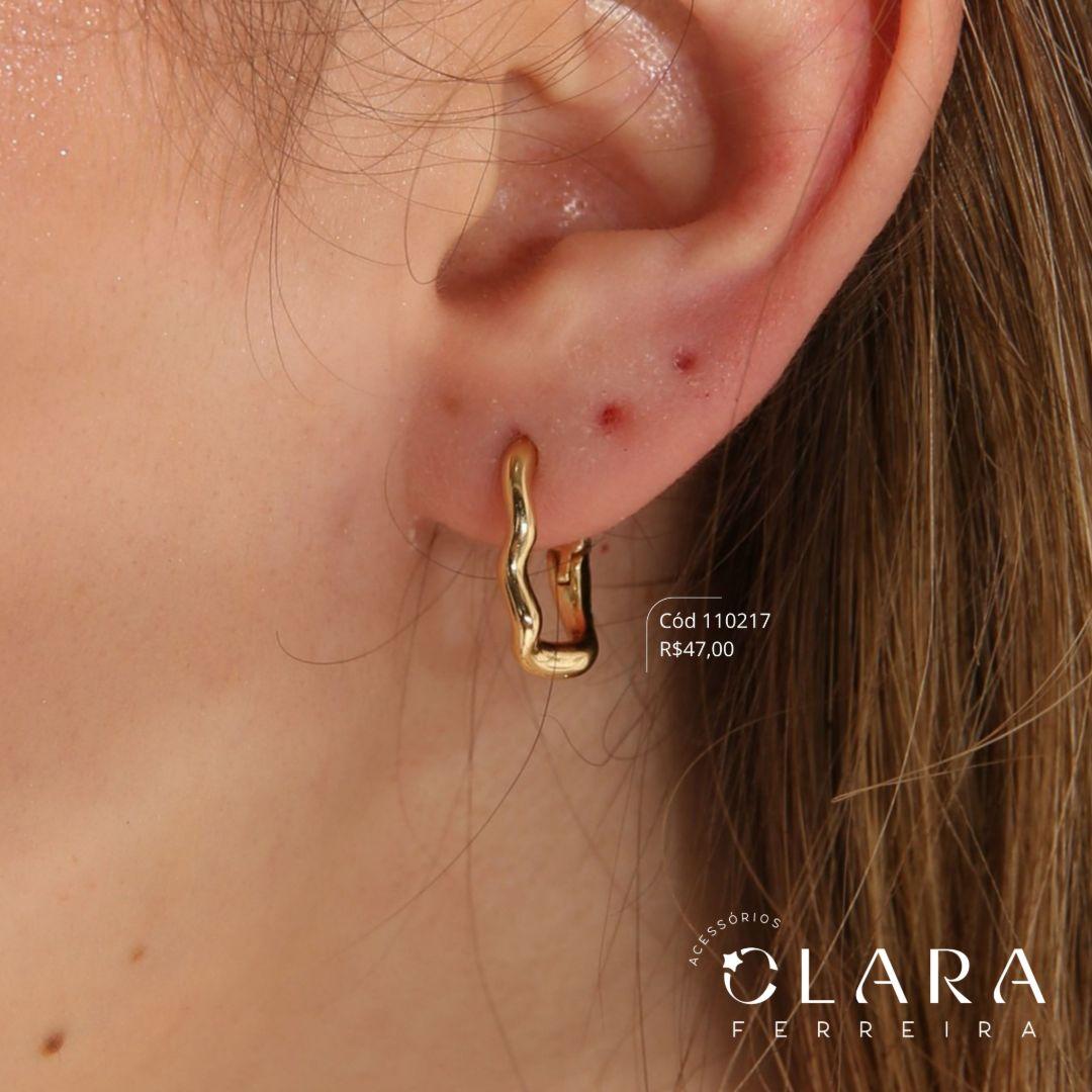 BRINCO ARGOLINHA CLICK LISA ONDULADA - EDIÇÃO LIMITADA - 16X2MM - Dourado