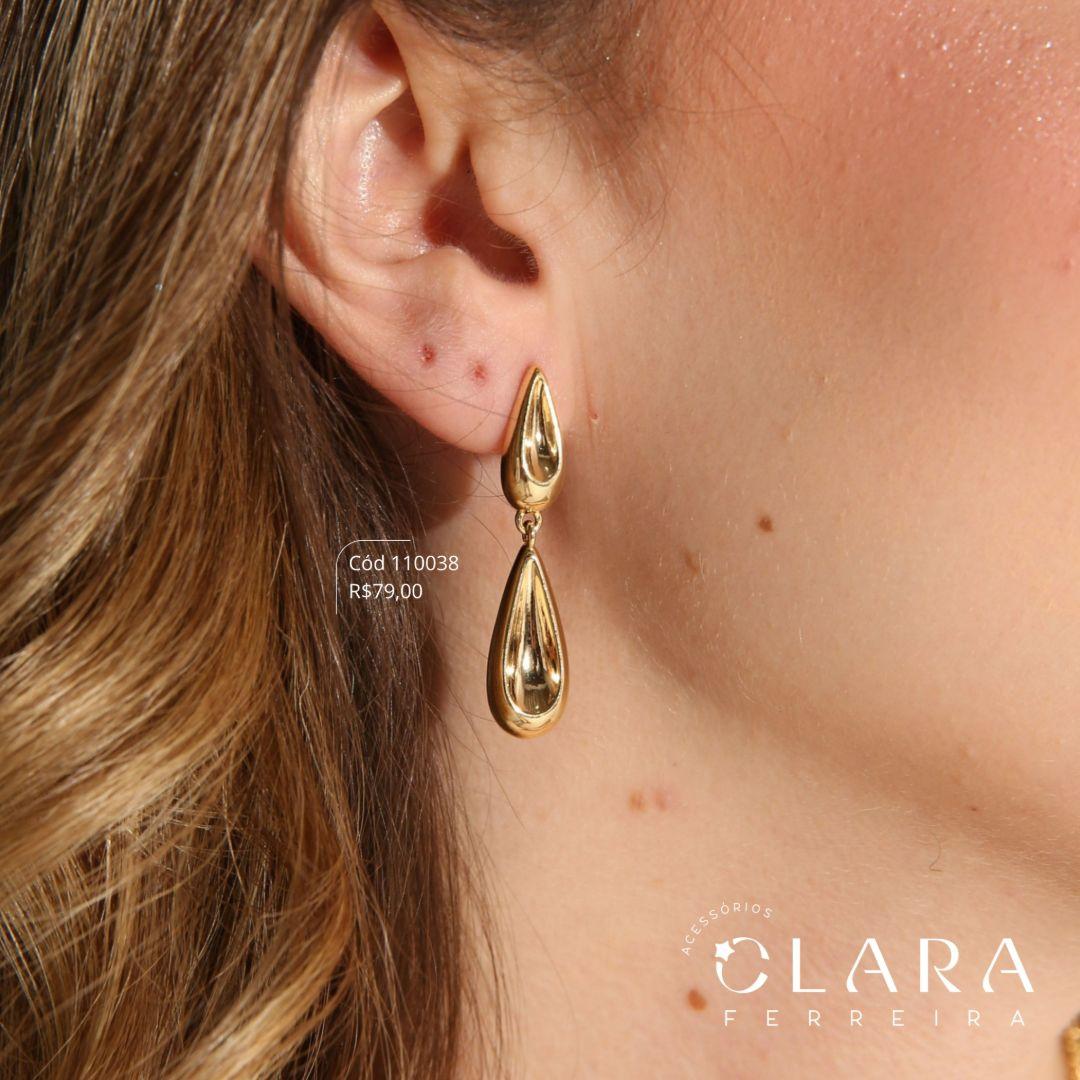 BRINCO GOTA FINA LISA 20MM NA BASE GOTA FINA LISA 15MM - LINHA ORGÂNICOS - Dourado - PEÇA VENDIDA