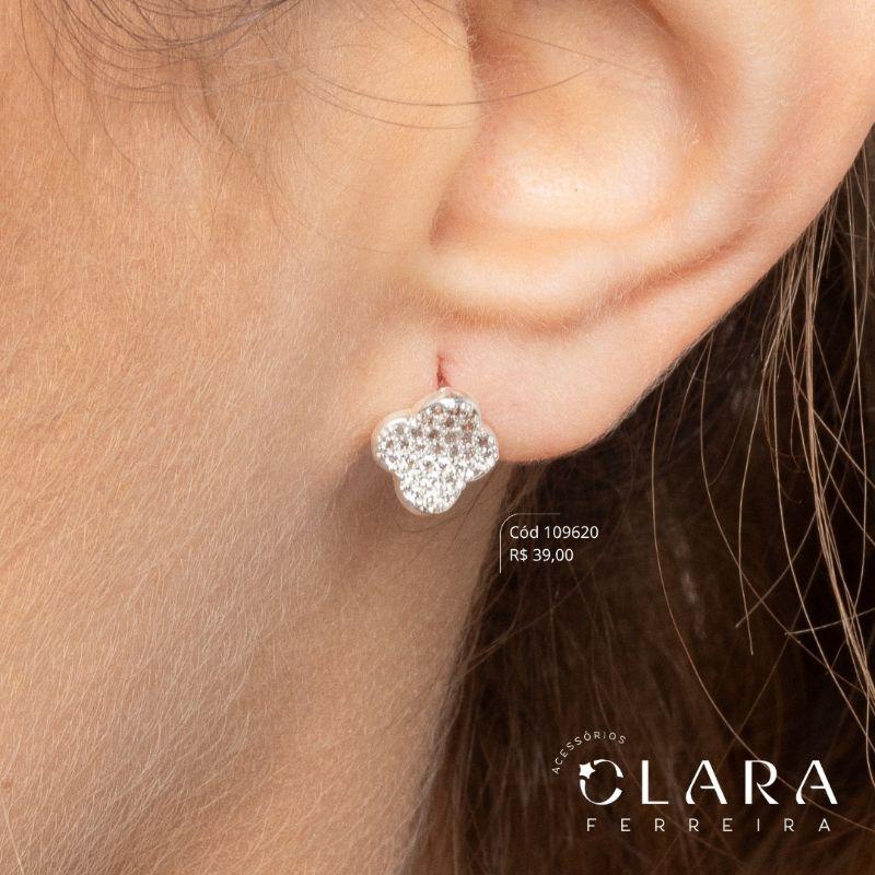 BRINCO TREVO VAN CLEEF ALHAMBRA MICROZIRCONIAS - 8MM - Banho de Prata
