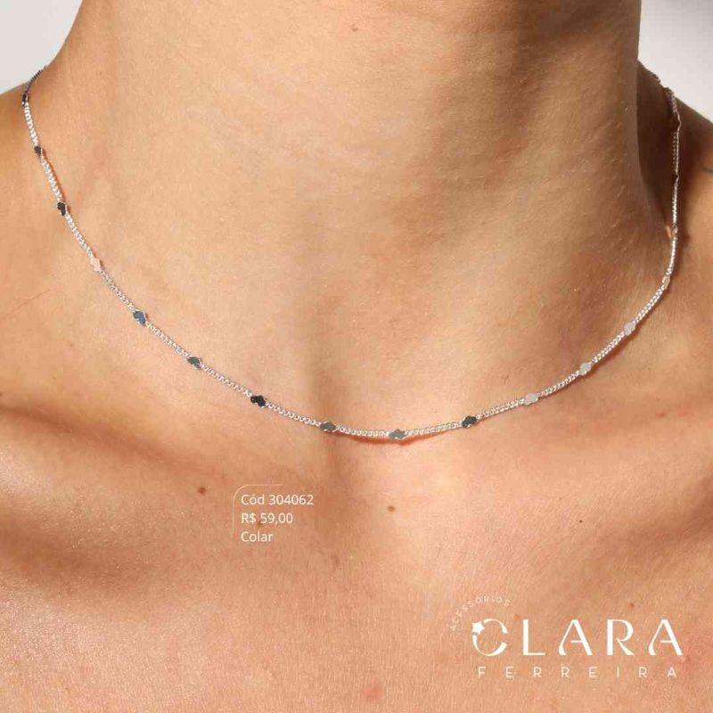 COLAR CHOKER ELOS GRUMET 1X1 C/ CORAÇÕES MARTELADOS - 40CM - Banho de Prata