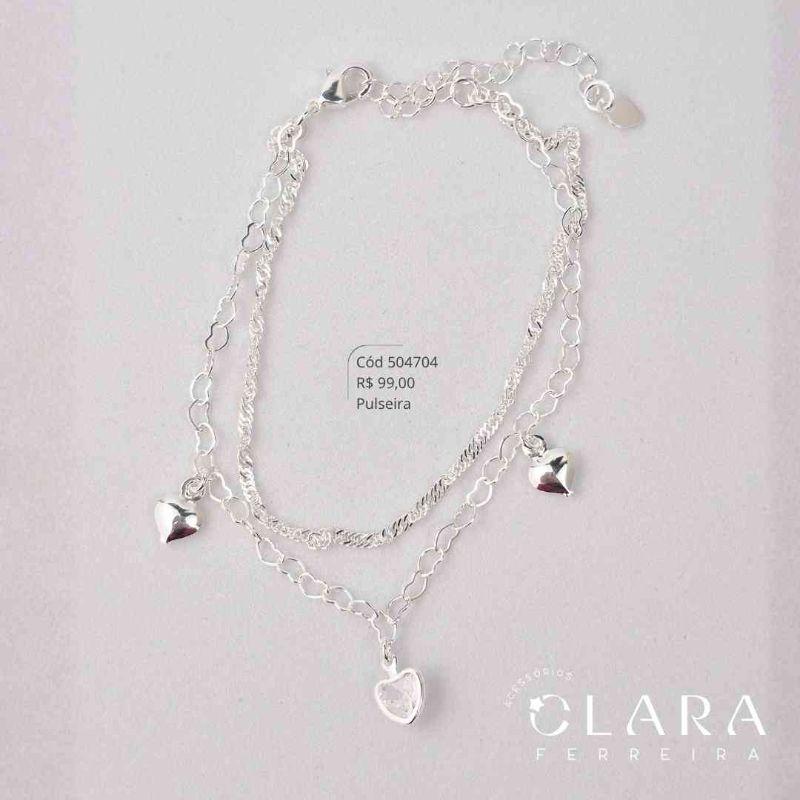 PULSEIRA DUPLA 2 FIOS: 1 FIO MALHA PIESTRINI E FIO ELOS CORAÇÕES ENTRELAÇADOS C/ PINGENTES PENDURADOS: 1 ZIRCONIA CORAÇÃO 6MM E 2 CORAÇÕES LISOS 5MM - 17CM - Banho de Prata