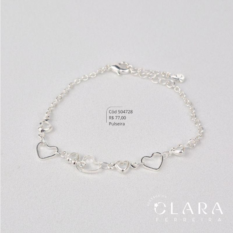 PULSEIRA INFANTIL ELOS PORTUGUÊS C/ 4 ZIRCÔNIAS CORAÇÃO 5MM E 3 CORAÇÕES 6MM VAZADOS FIXOS - CLARINHA KIDS - 14CM - Banho de Prata
