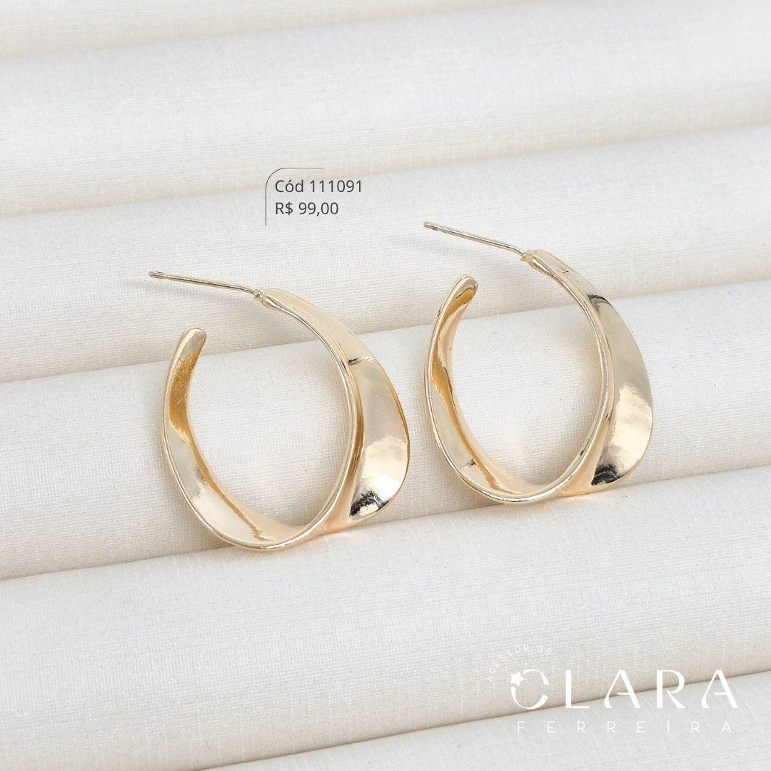 BRINCO ARGOLA LISA TORCIDA - LINHA ORGÂNICOS - 29MM - Dourado