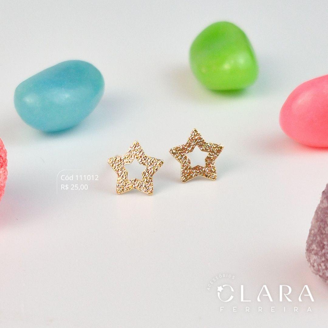BRINCO INFANTIL ESTRELA JATEADA VAZADA 8MM - CLARINHA KIDS - Dourado