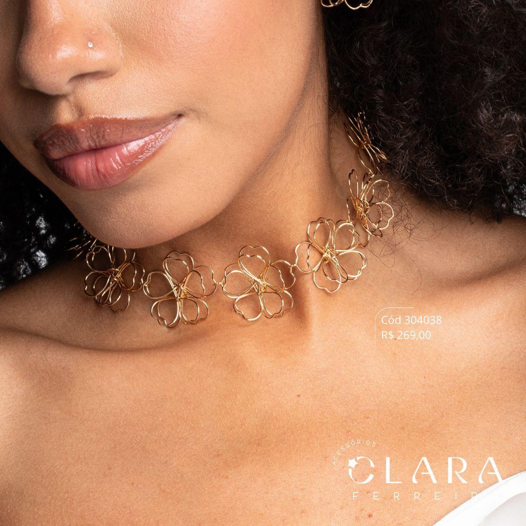 COLAR CHOKER 8 FLORES FIO VAZADAS 30MM - LINHA ORGÂNICOS - PEÇA EXCLUSIVA - 40CM - Dourado