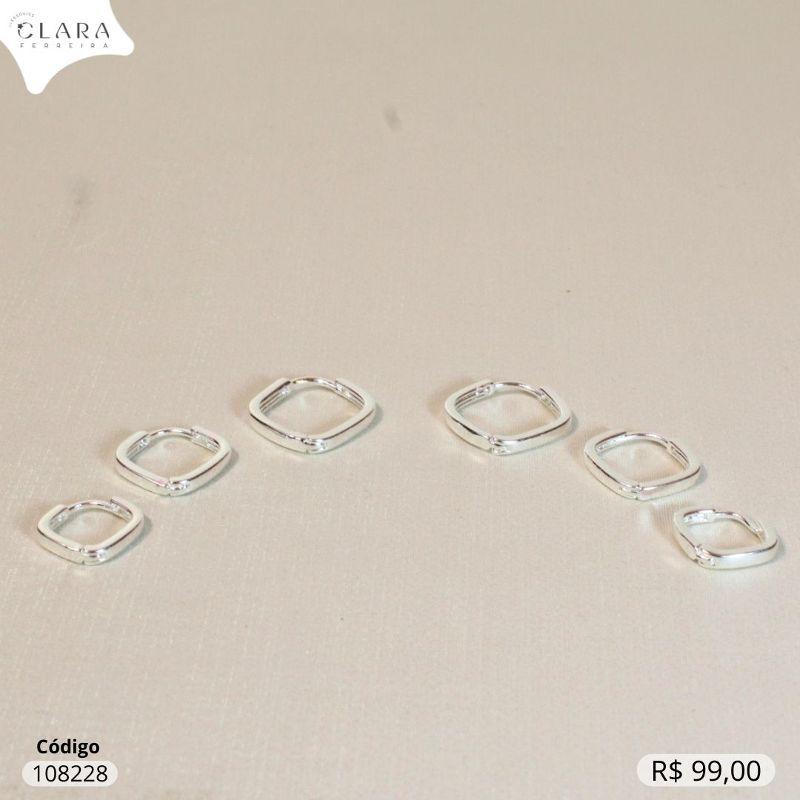 BRINCO KIT TRIO ARGOLINHAS CLICK QUADRADA ARRENDONDADA LISA -11,13 E 15X2MM - Banho de Prata