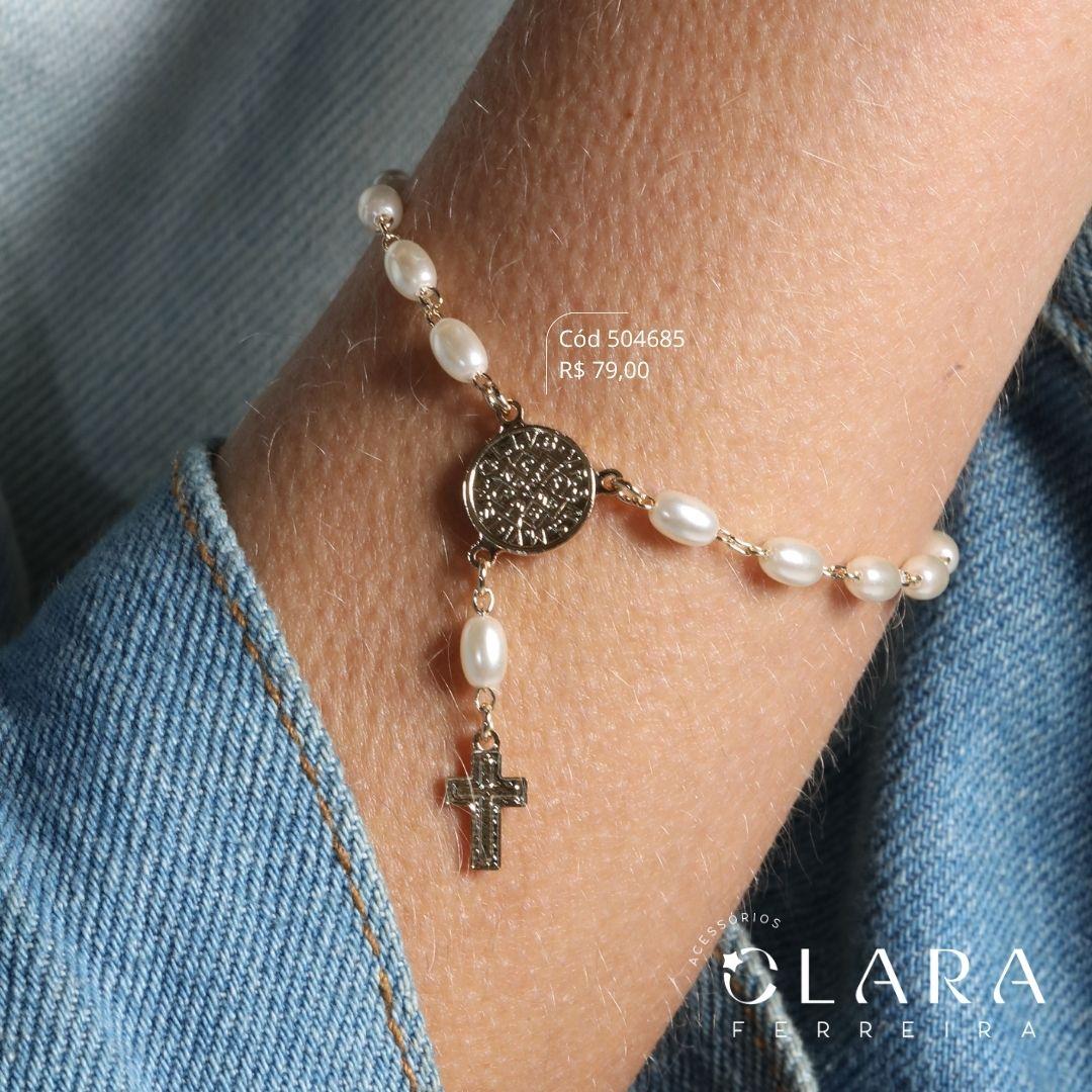 PULSEIRA ESTILO TERÇO ELOS C/ PEROLAS OVAIS E MEDALHA REDONDA SÃO BENTO LISA - 11MM - 17CM - Dourado